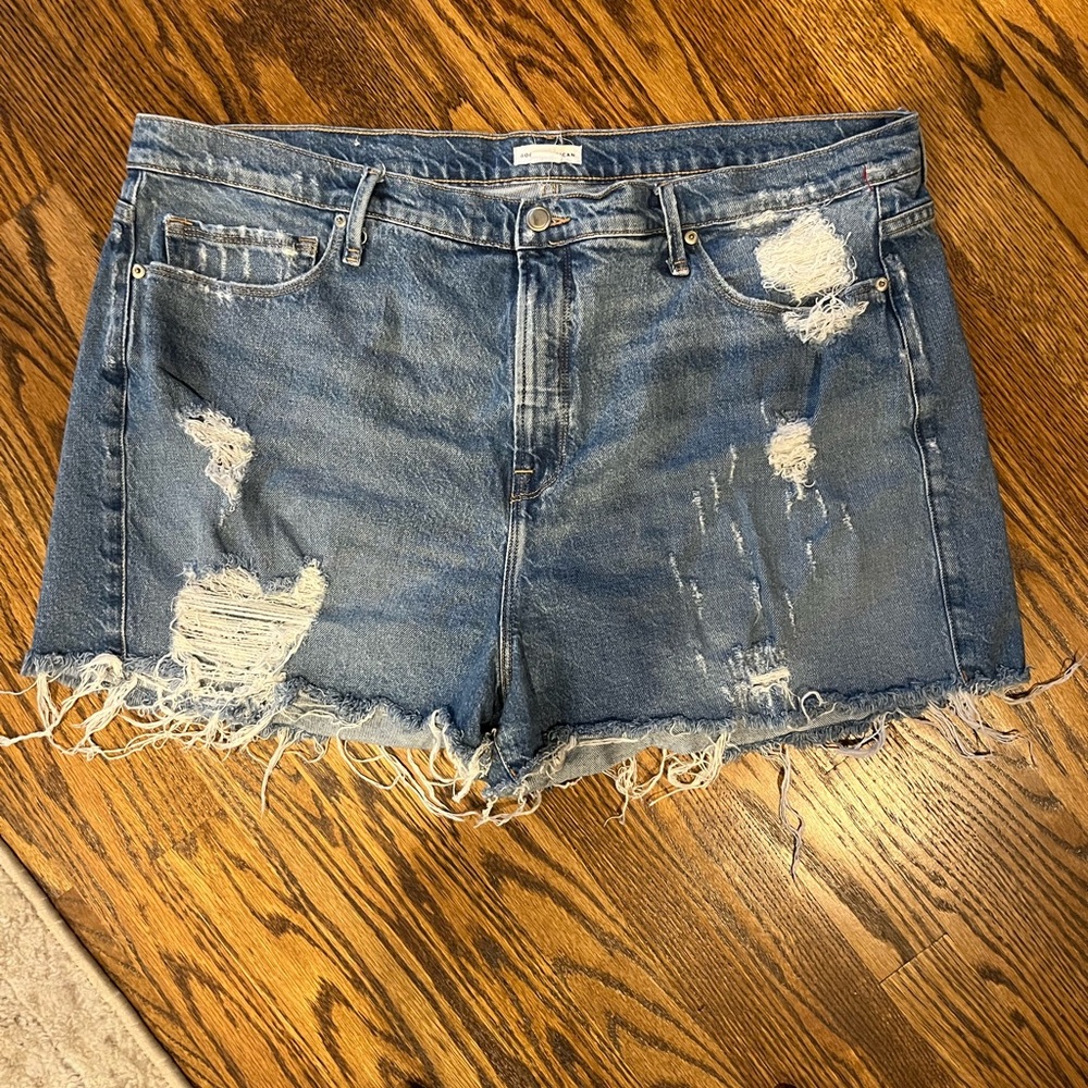Good American Distressed Blue Jean Shorts
